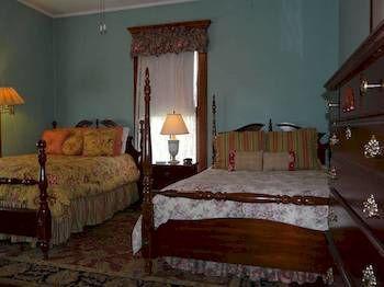 Black Swan Bed & Breakfast 3*